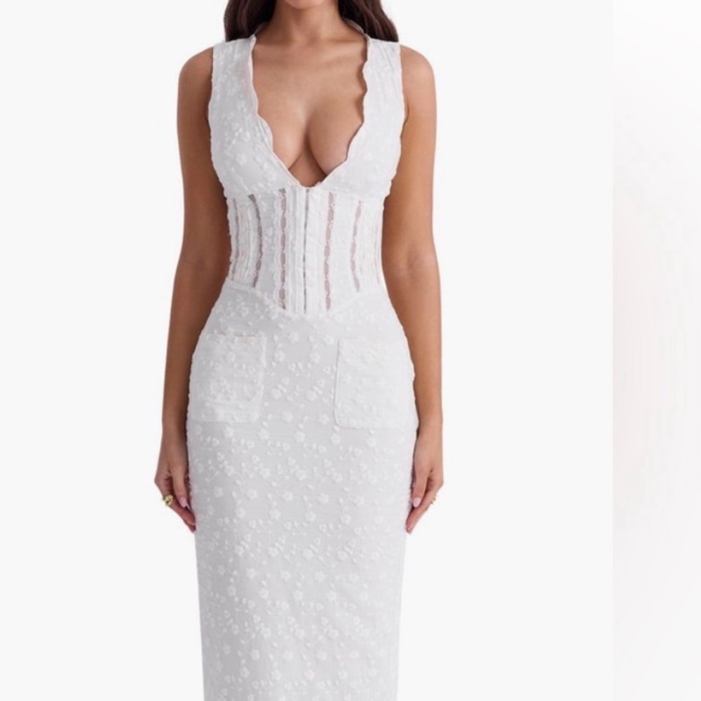 House of CB XL large cup white dress. NWT